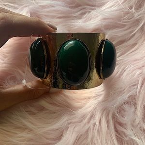 Cuff green bracelet ! FOR SALE BRAND NEW